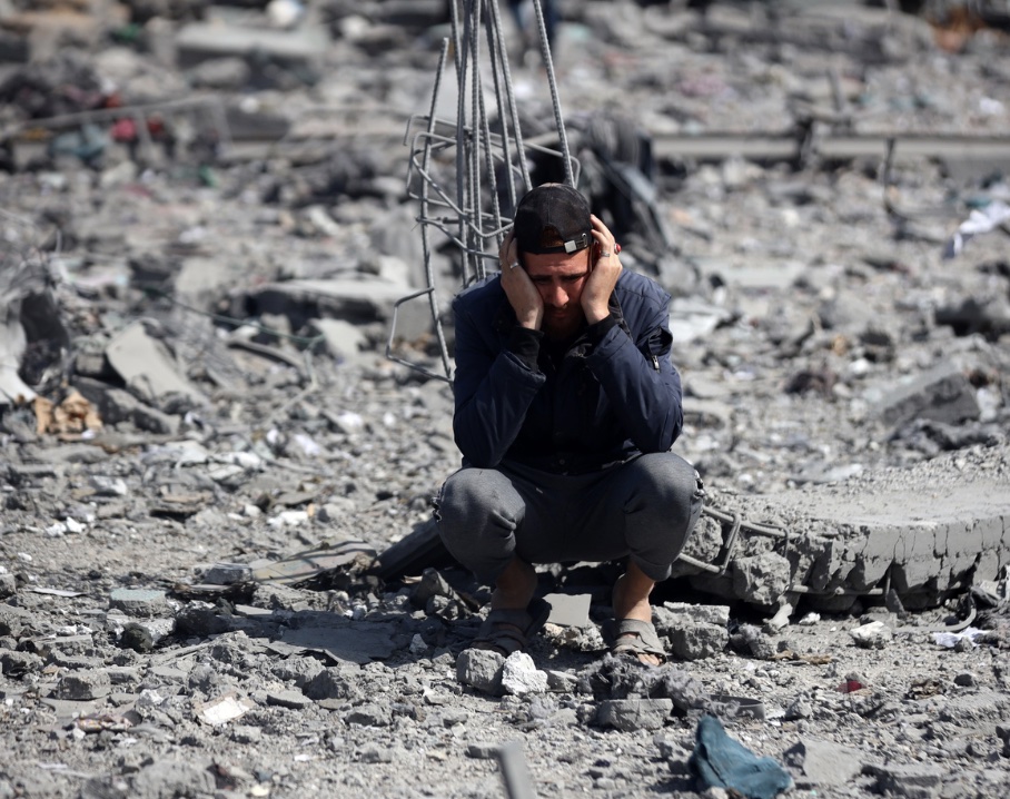 Dazi e Borse: la Grande Rapina, il mondo ai piedi dello Sceriffo di Nottingham