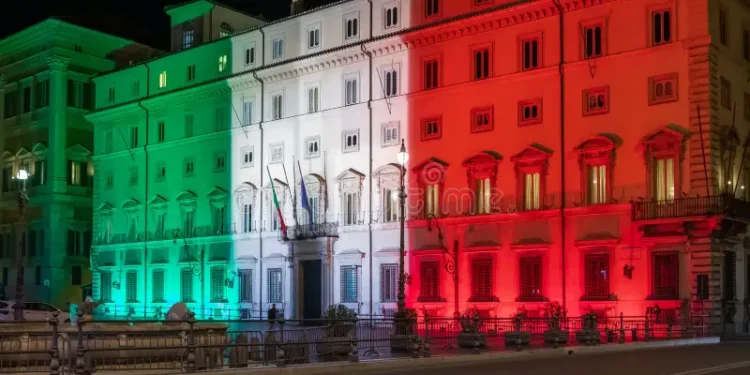 Siamo in guerra, per ora sul web