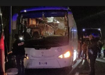 L’agguato di Rieti: le curve di estrema destra e il doppio standard istituzionale. Ultrà, sangue e silenzio