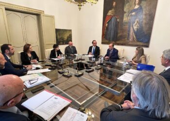 Cuffaro, Musumeci e Schifani: la Sicilia a tre gambe, patria del governo parallelo