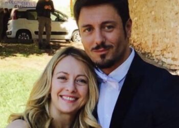 Cosa accomuna sesso e potere? Ridiventa attuale il quesito, risolto dai siciliani. “Cumannari è megghiu di f…”