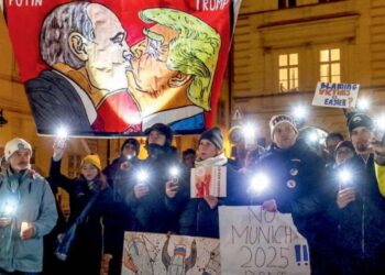 Al servizio di Sua Maestà, Re Trump, e del suo socio in affari, lo Zar di tutte le Russie.. Ahi serva Italia, nave senza nocchiere in gran tempesta