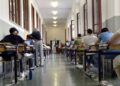 Come farsi rubare l’identità e fare finta di niente. Gli strafalcioni dei maturandi e quelli nostri…